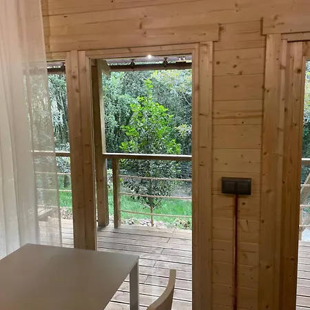 Mirador De Ezaro Κάμπινγκ *